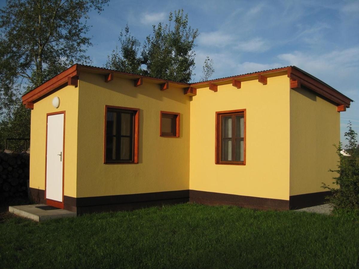Apartmany Vcelka Hranice u Novych Hradu Экстерьер фото